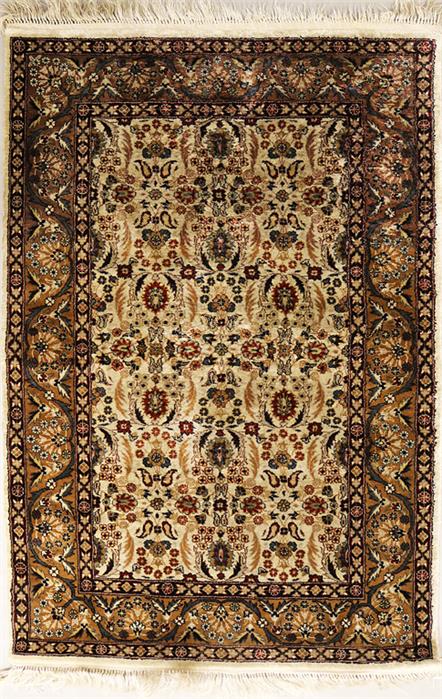 Isfahan, Seide, ca. 94x 62 cm.