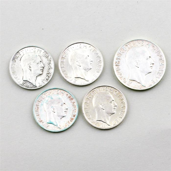Fünf Münzen, Albanien, 5x 1 Frang, 1937 AR und AR.2.