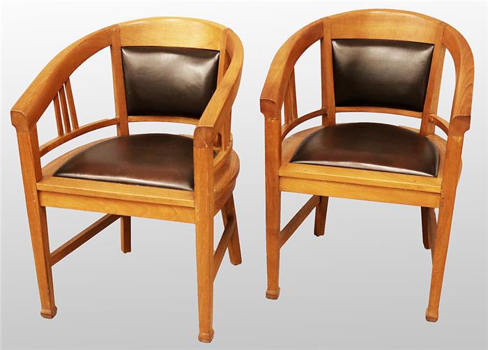 Paar Armlehnstühle im Art Deco-Stil. 