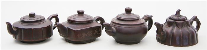 Vier Yixing-Teekannen.