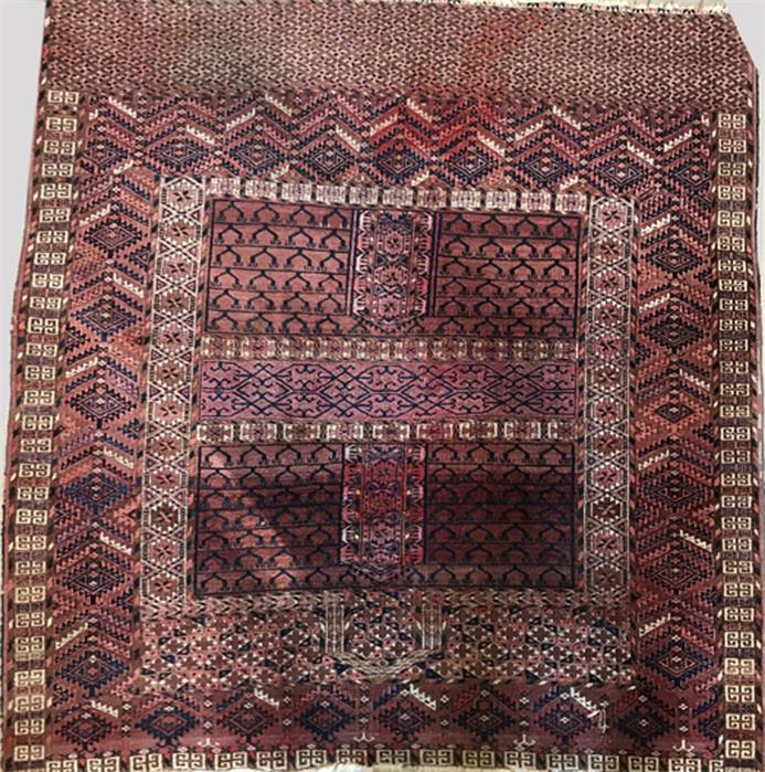 Turkmene (Anf. 20. Jh.), ca. 139x 134 cm.