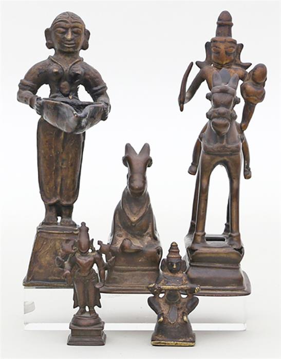 Fünf indische Skulpturen: