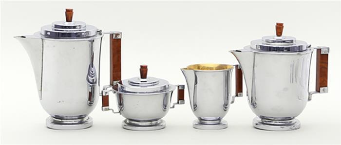 Art Deco-Tee und Kaffeekernstück,