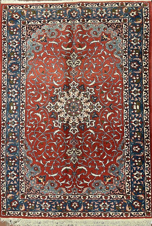 Isfahan, ca. 148x 105 cm.