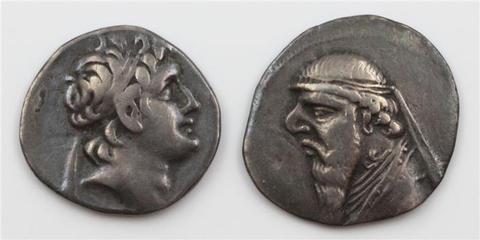 Zwei antike Silbermünzen: