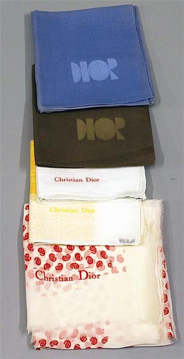 Fünf Tücher, Christian Dior.