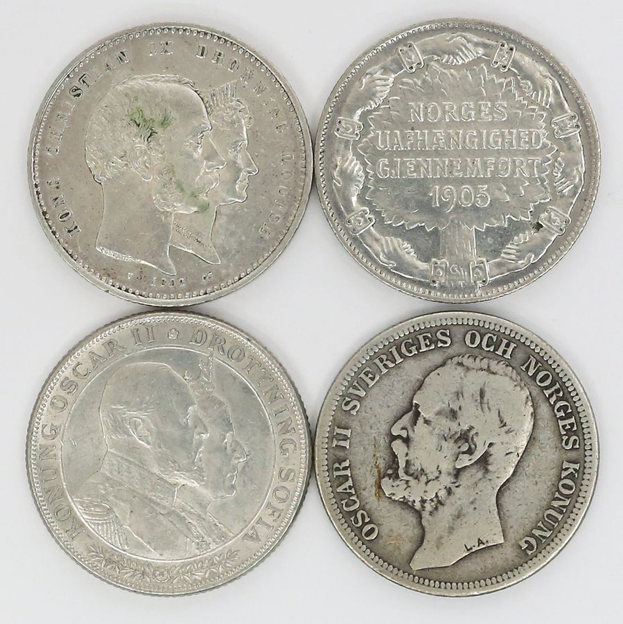 Vier 2 Kronen-Münzen, Silber: