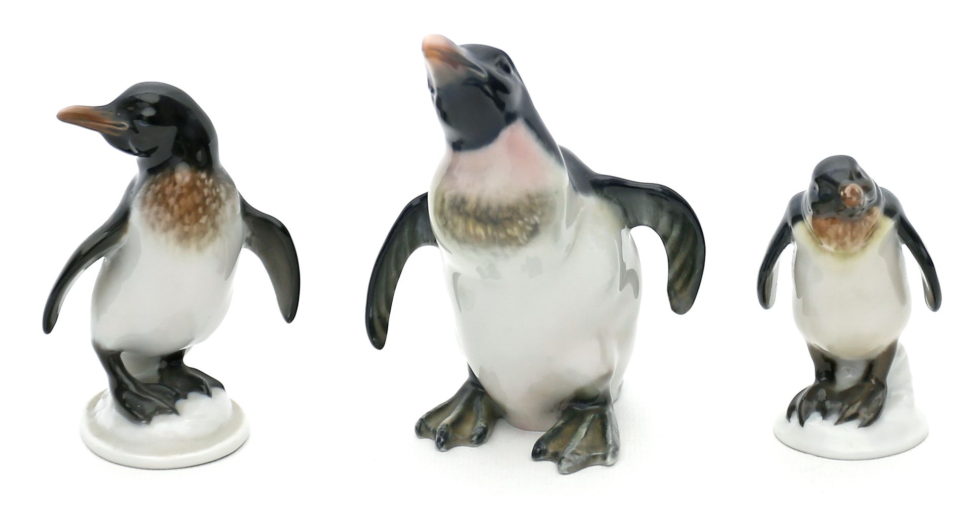 Drei Pinguinskulpturen, Rosenthal.