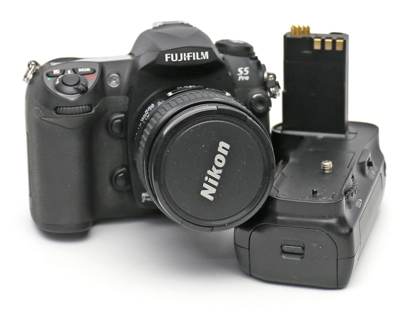 Kamera "Fuijifilm S5 Pro",