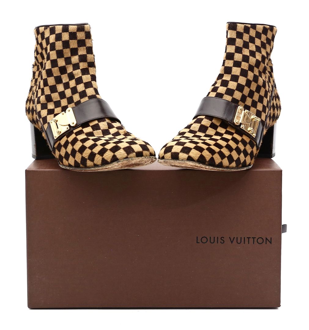 Boots, Louis Vuitton.