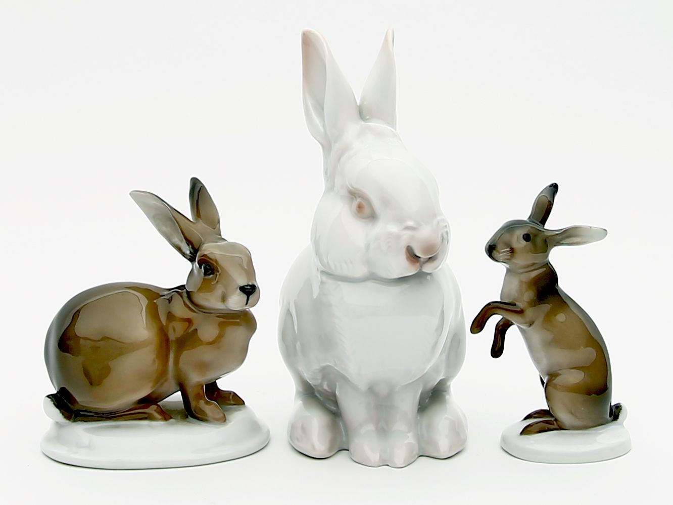 Drei Hasenskulpturen, Rosenthal.