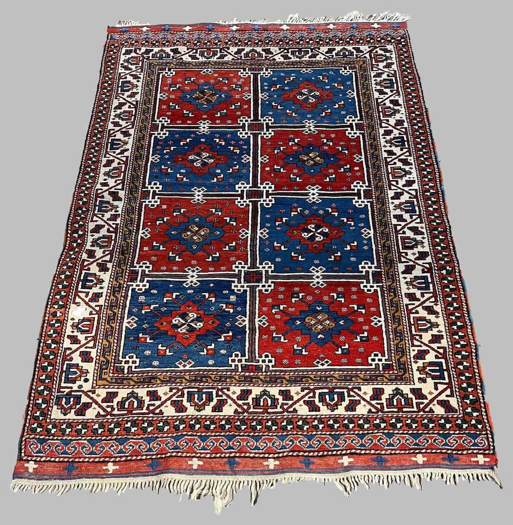 Dobag-Teppich, West-Anatolien (2. Hälfte 20. Jh.), ca. 167x 142 cm.