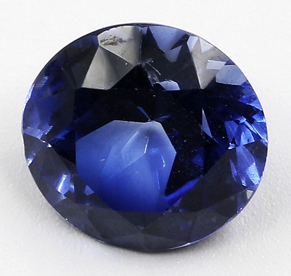 Blauer Saphir, ca. 3,38 ct.