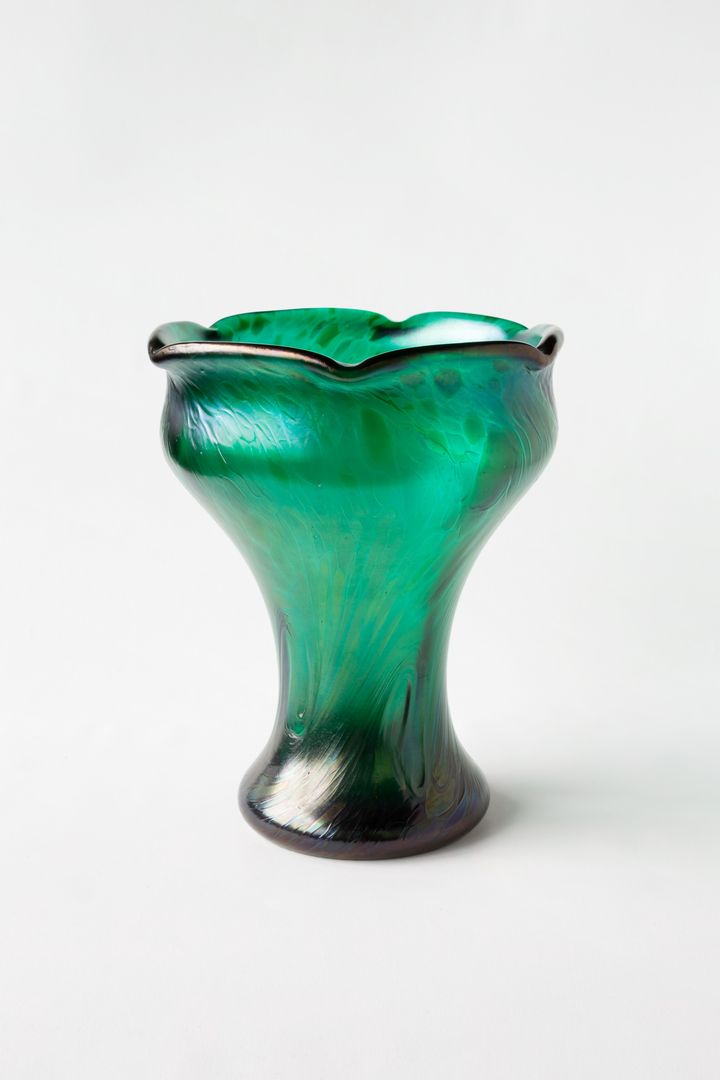 Neo-Jugendstil-Vase.