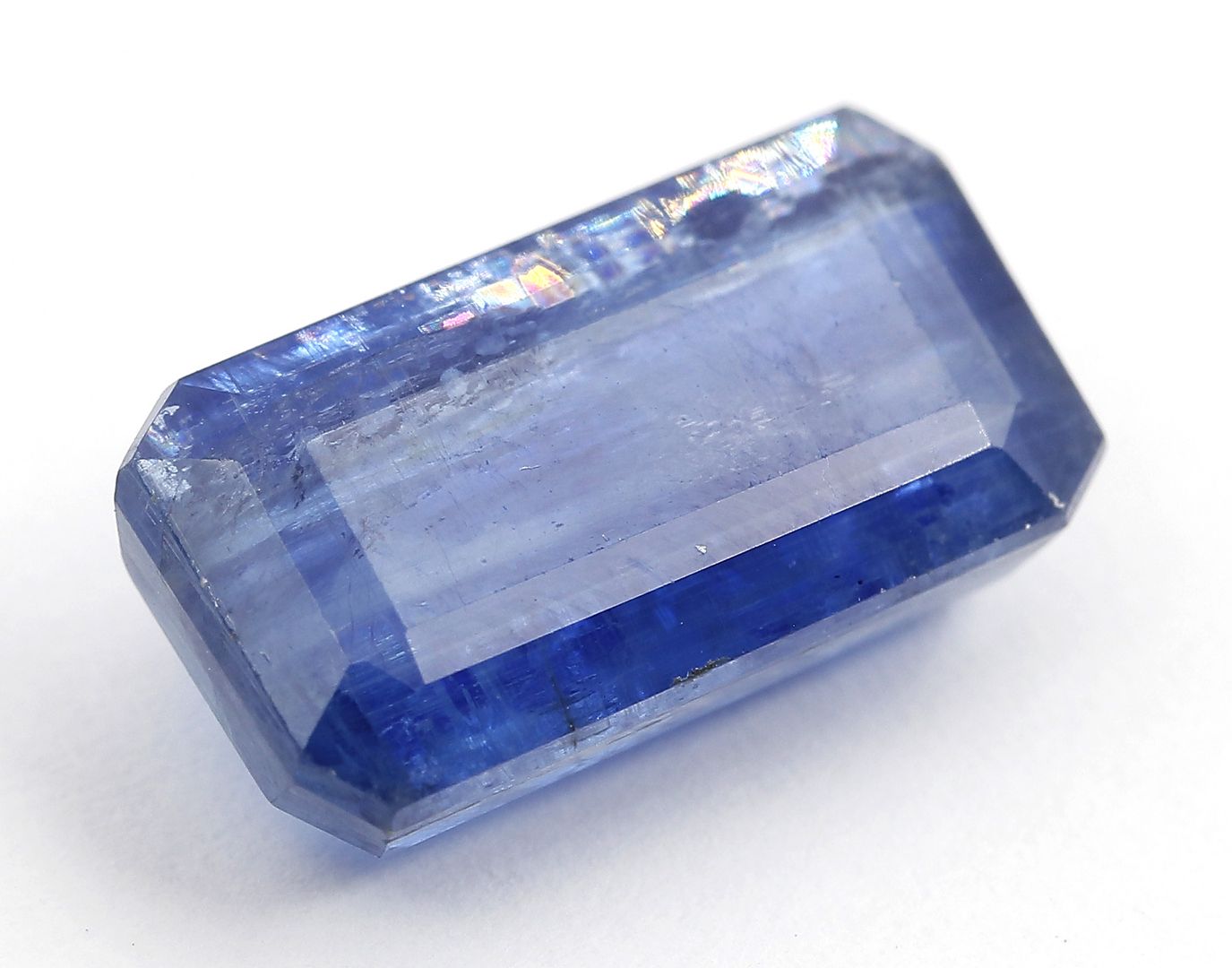 Blauer Saphir, ca. 6,8 ct.