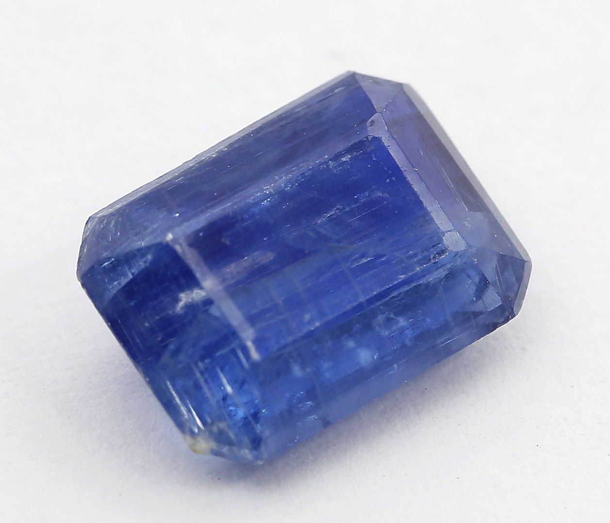 Blauer Saphir, ca. 3,05 ct.