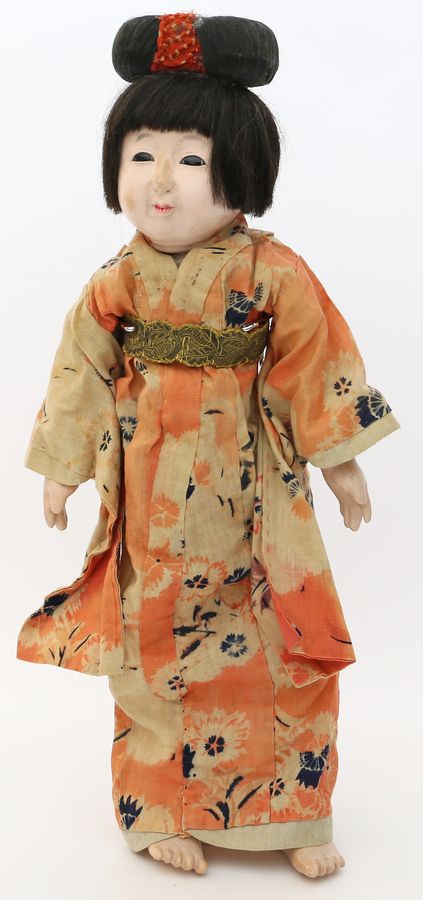 Japanische Puppe.