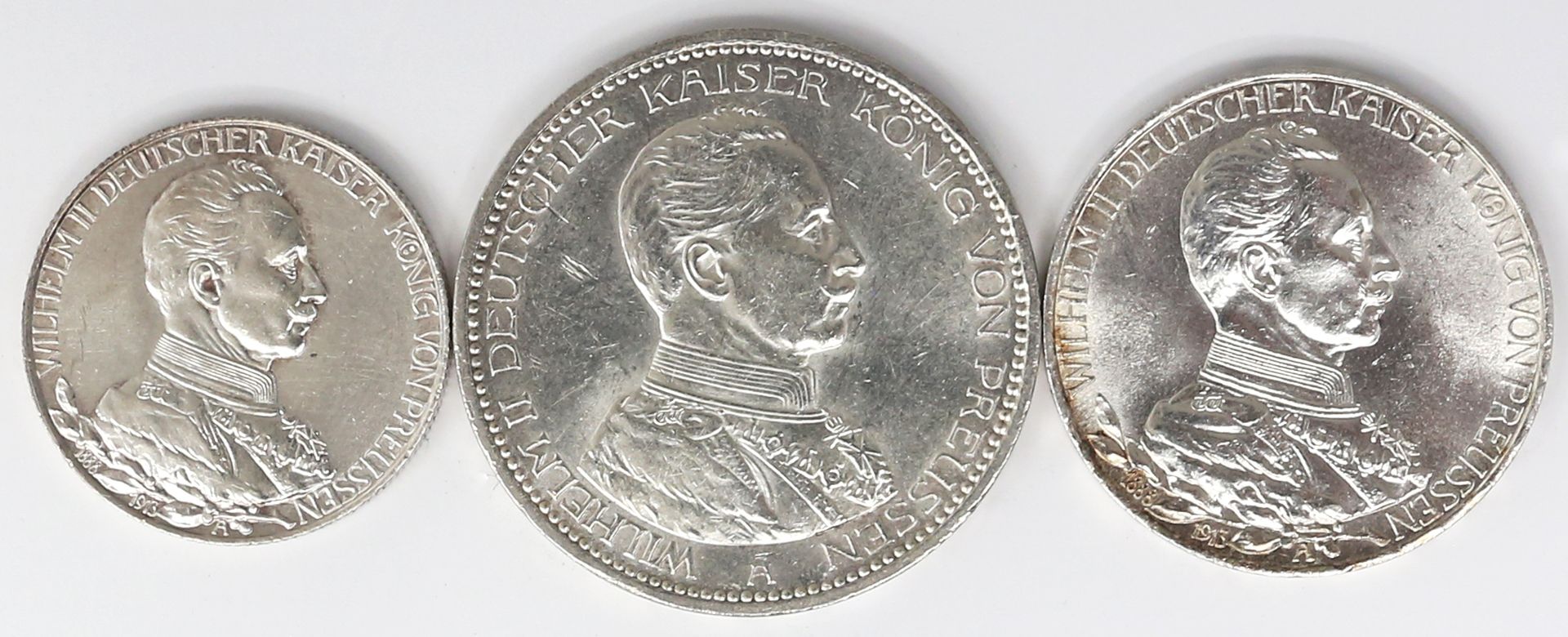 Preußen, Wilhelm II. 5 Mark 1914 A sowie 2 und 3 Mark 1913 A.