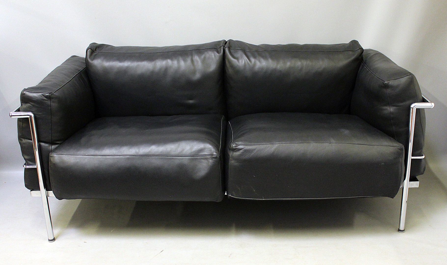 Lounge-Sofa (Zweisitzer).
