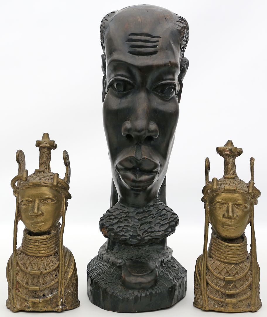 3 afrikanische Skulpturen.
