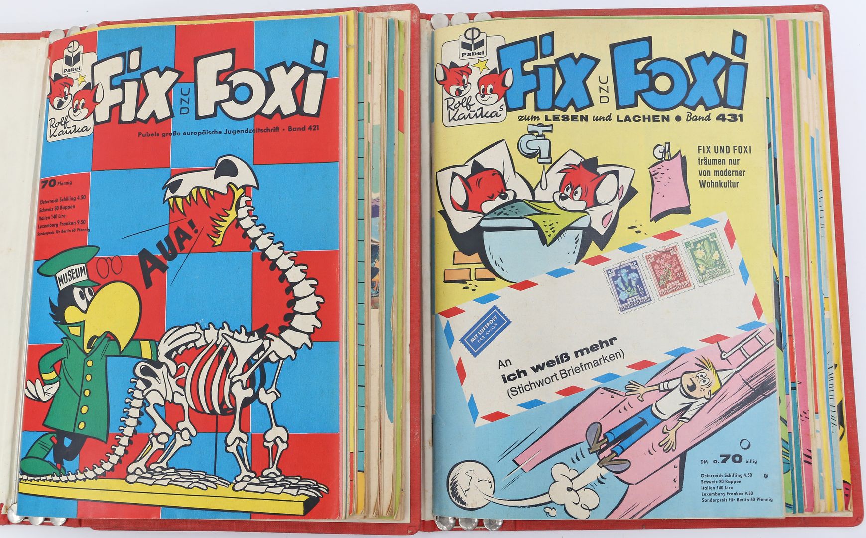 Kleine Sammlung "Fix und Foxi"-Hefte.