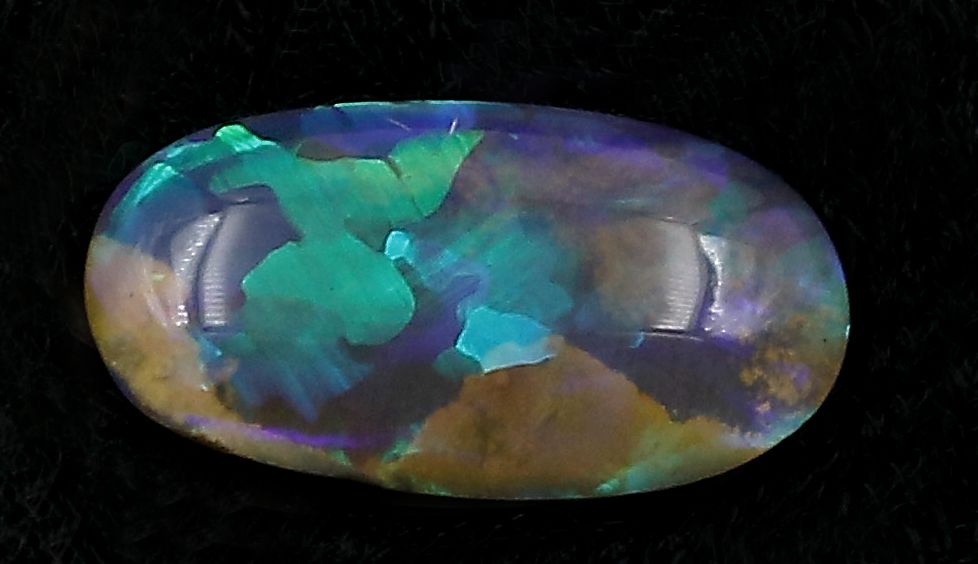 Welo- bzw. Kristall-Opal, 0,75 ct.