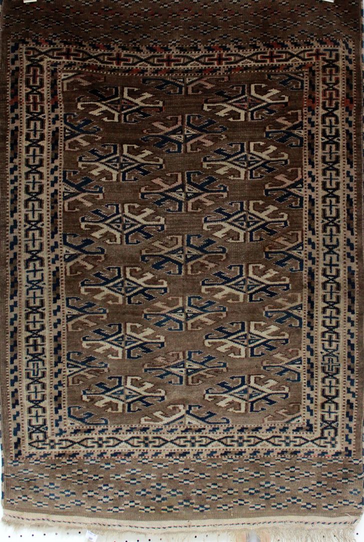 Turkmene (um 1920), ca. 112x 82 cm.