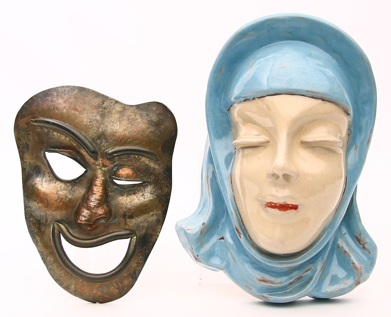 2 Wandmasken "Gesichter".