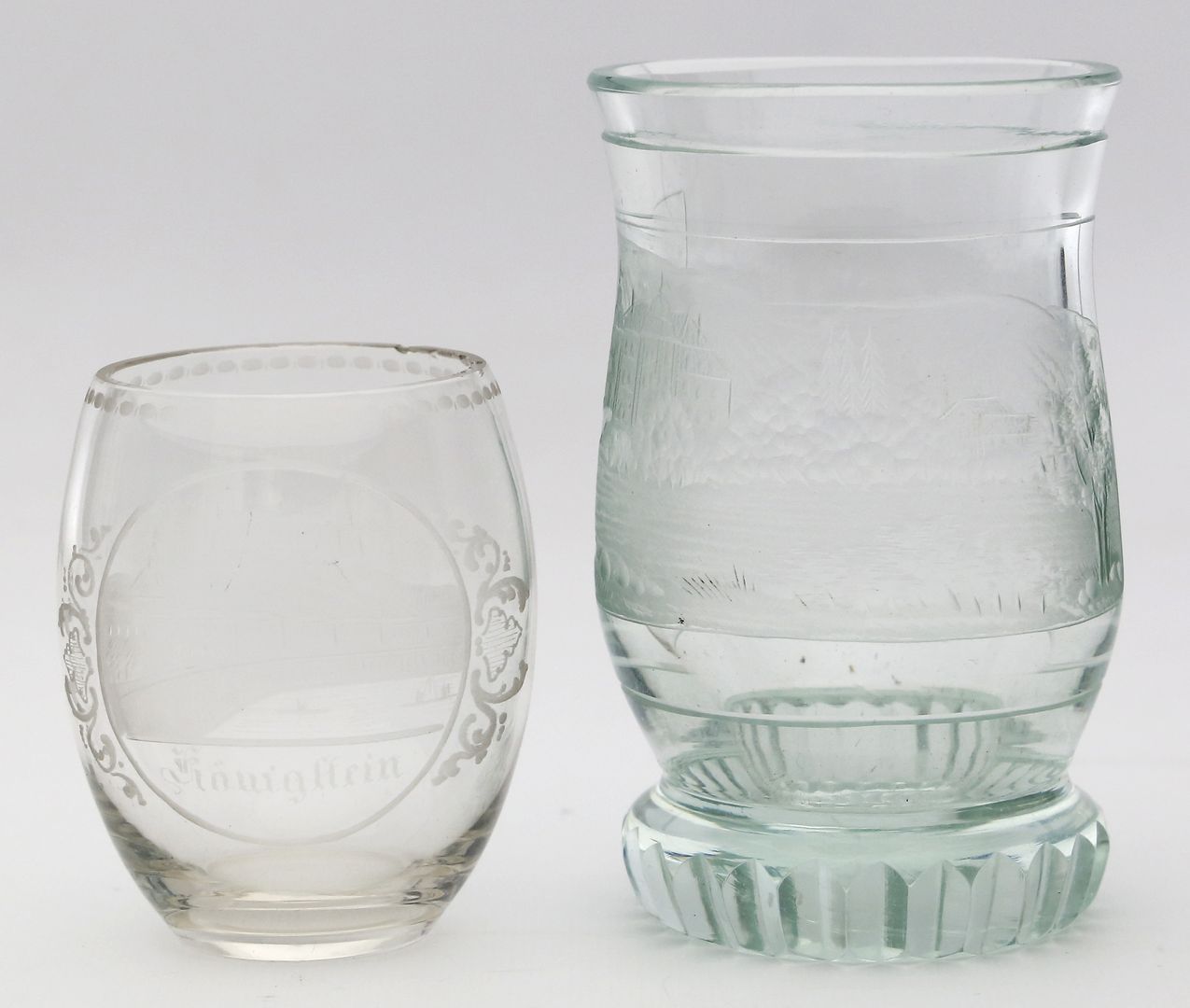 2 Biedermeier-Gläser.
