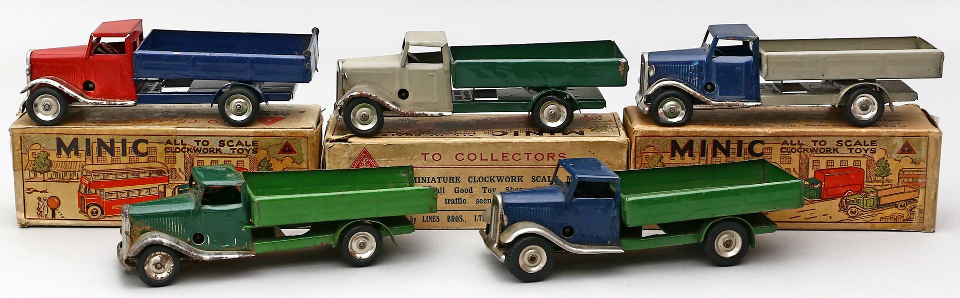 Posten Vintage Wind Up-Tracks, Tri-Ang minic.