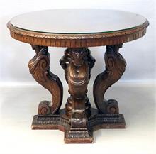 Runder Tisch im italienischen Renaissance-Stil. 